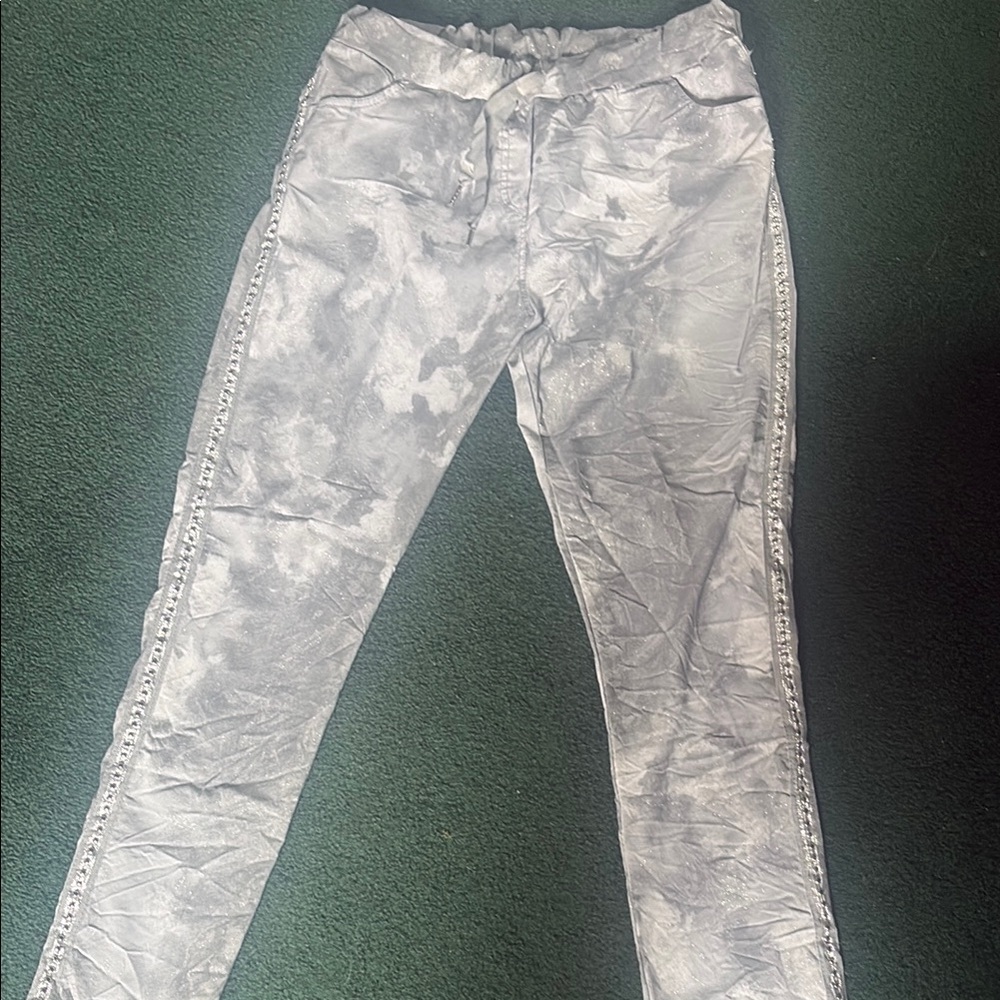 Boutique Jogger Pants - Picture 1 of 4